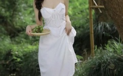 挺进女市长雪臀